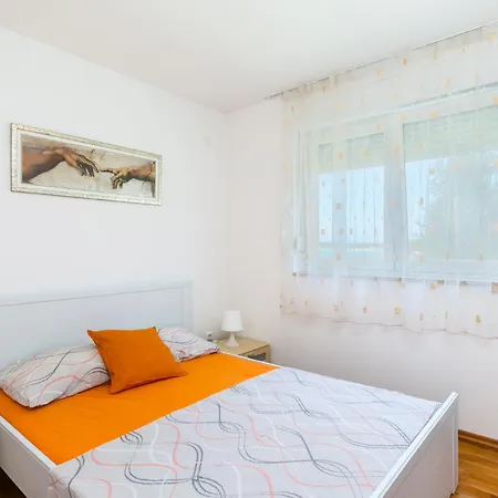 Apartment Fernando Medulin Exterior photo